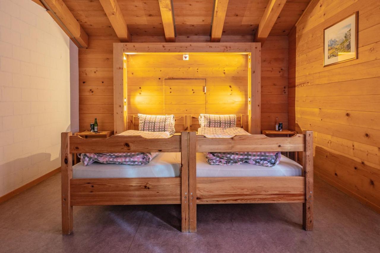Berghotel Leiterli Lenk Ngoại thất bức ảnh